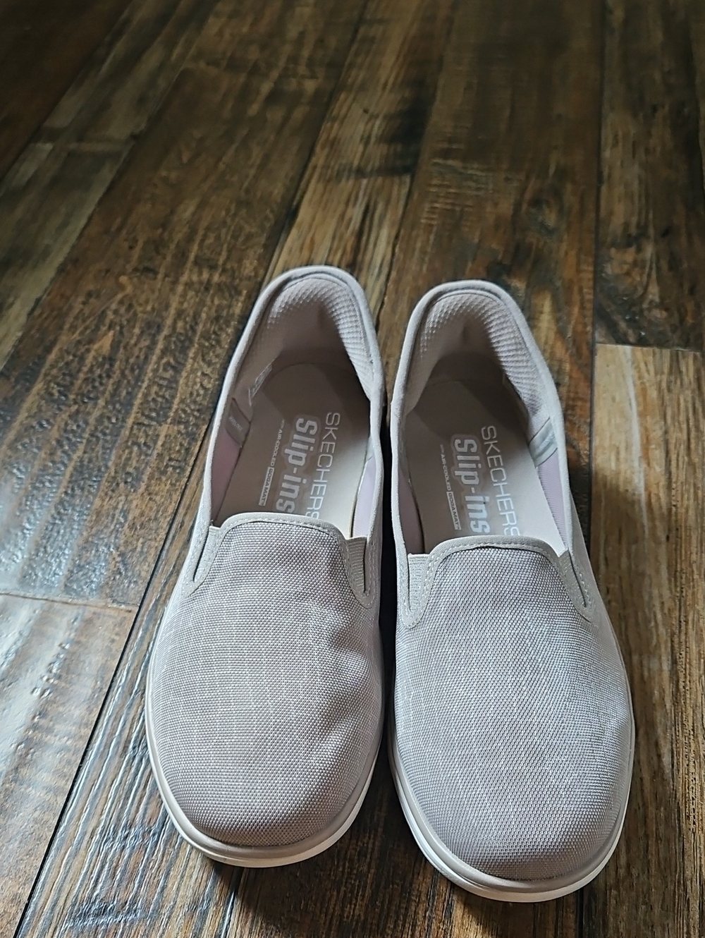 Skechers Handsfree Slip Ins Women's Casual Sneakers - Picture 4 of 11
